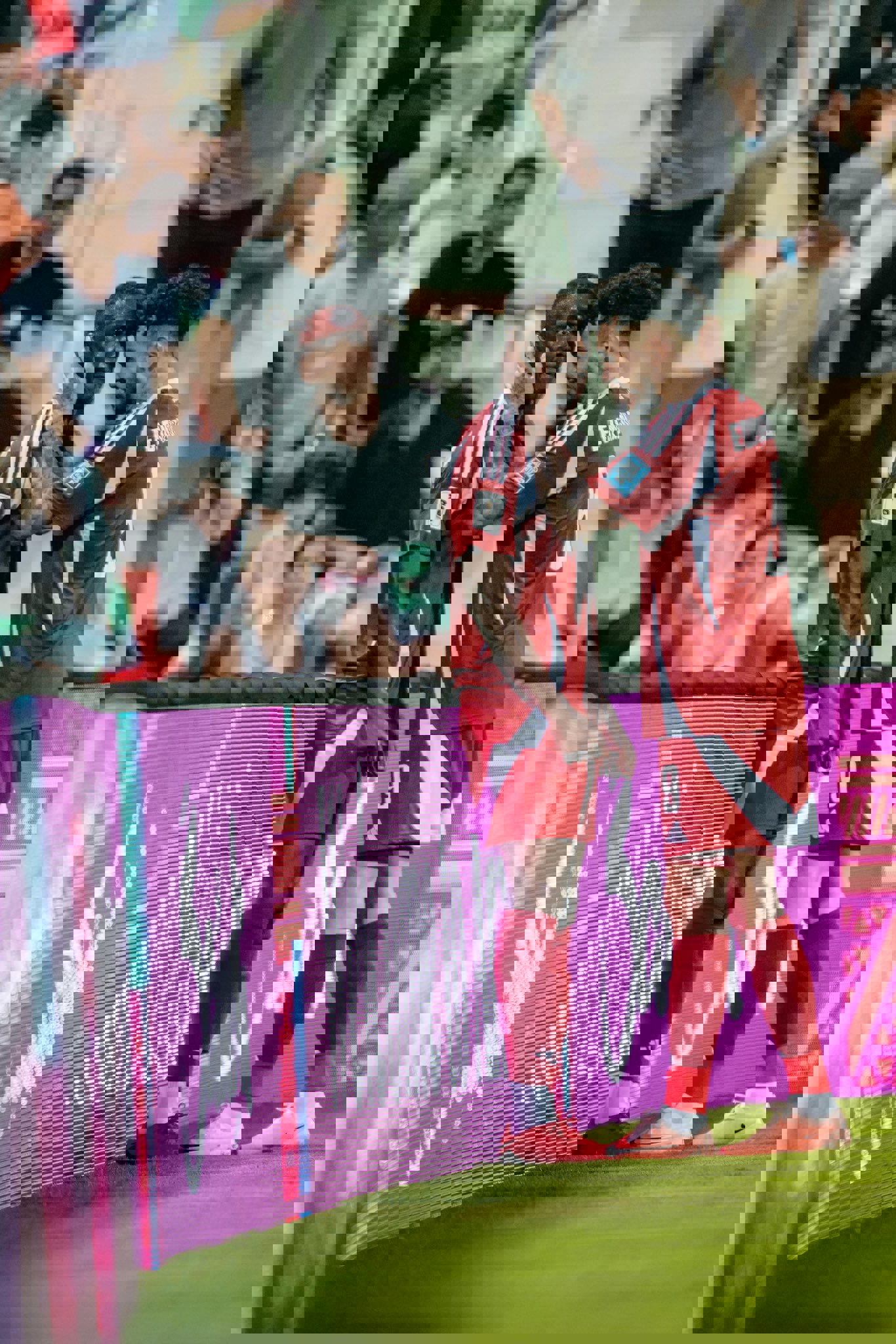 2095286