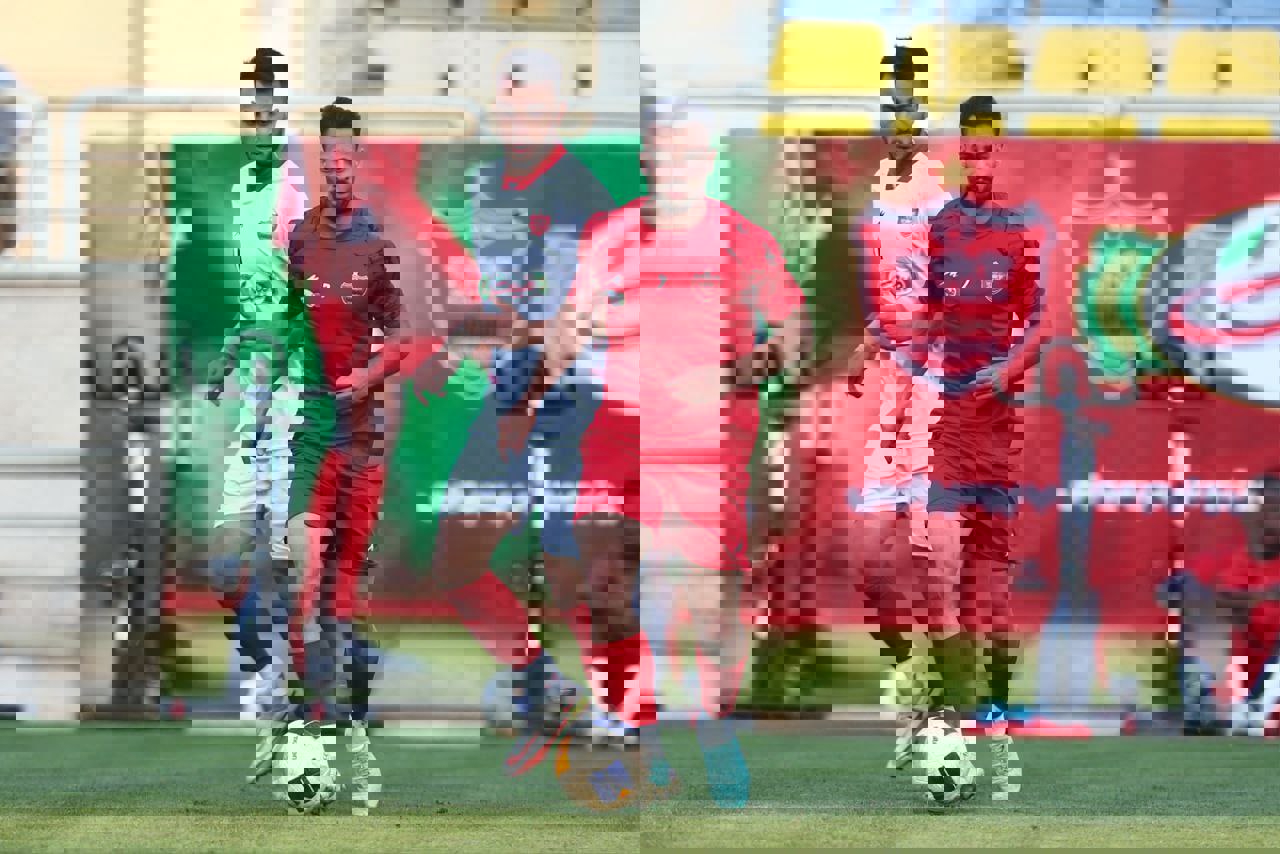 2095218
