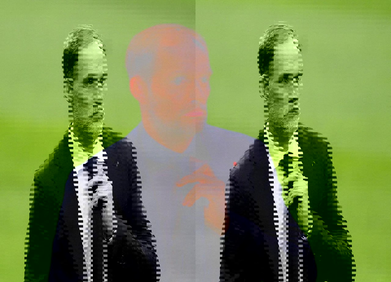 2095618