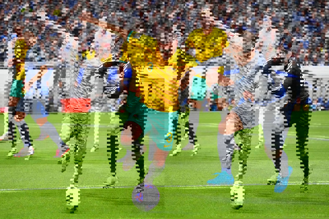 2095693