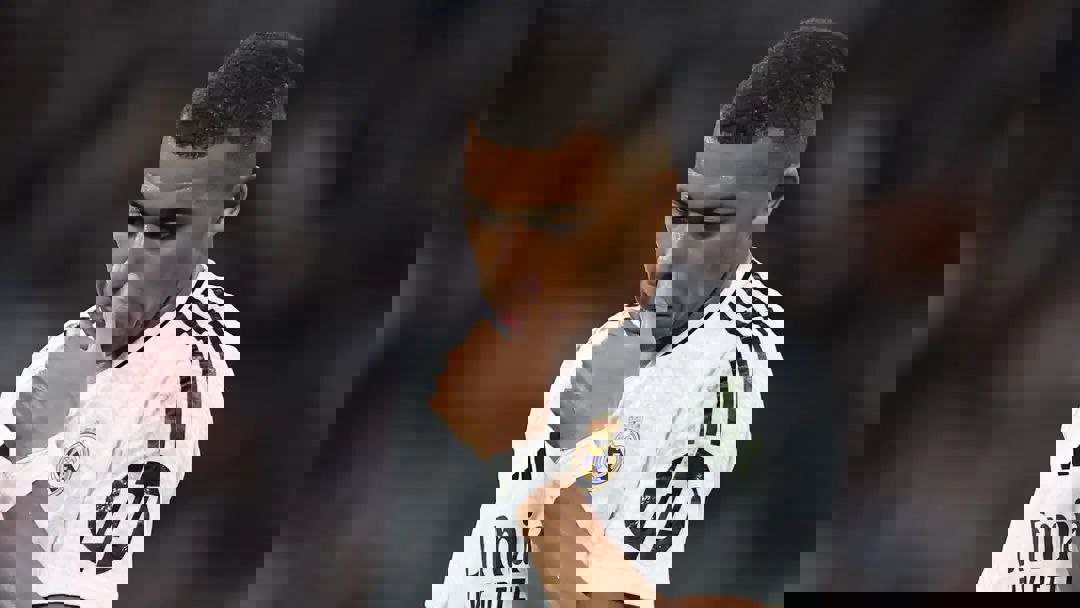 2095997