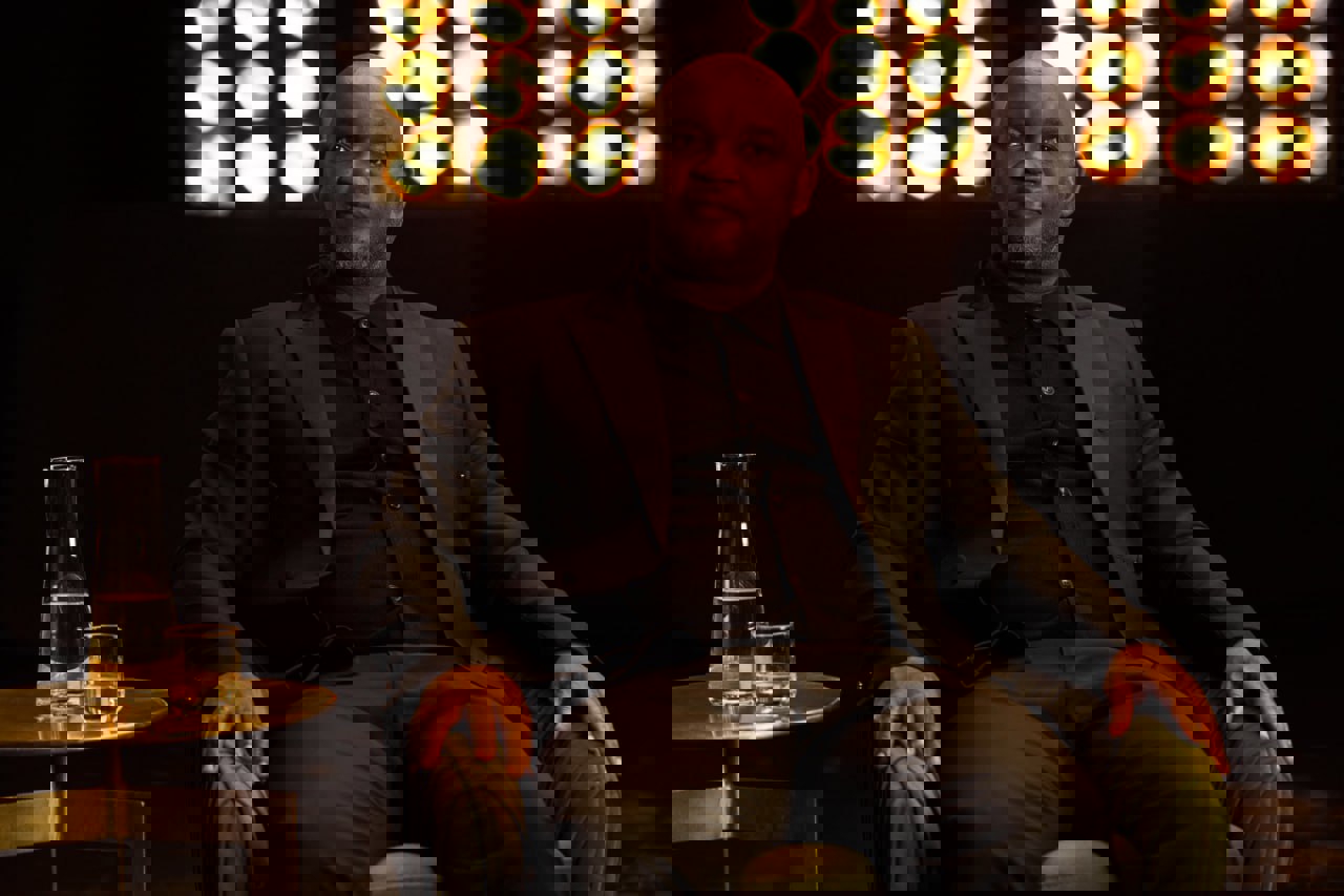 2096122