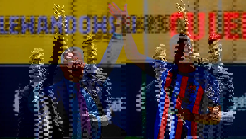 2096086