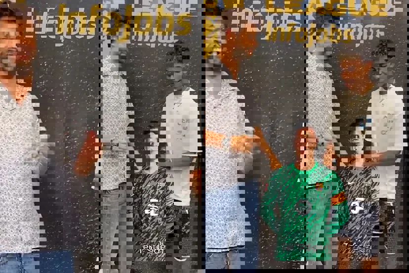 2096051