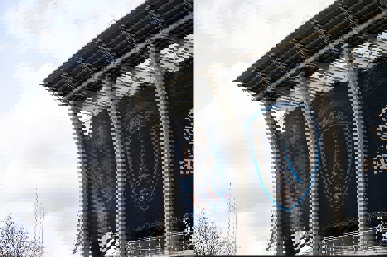 2096223