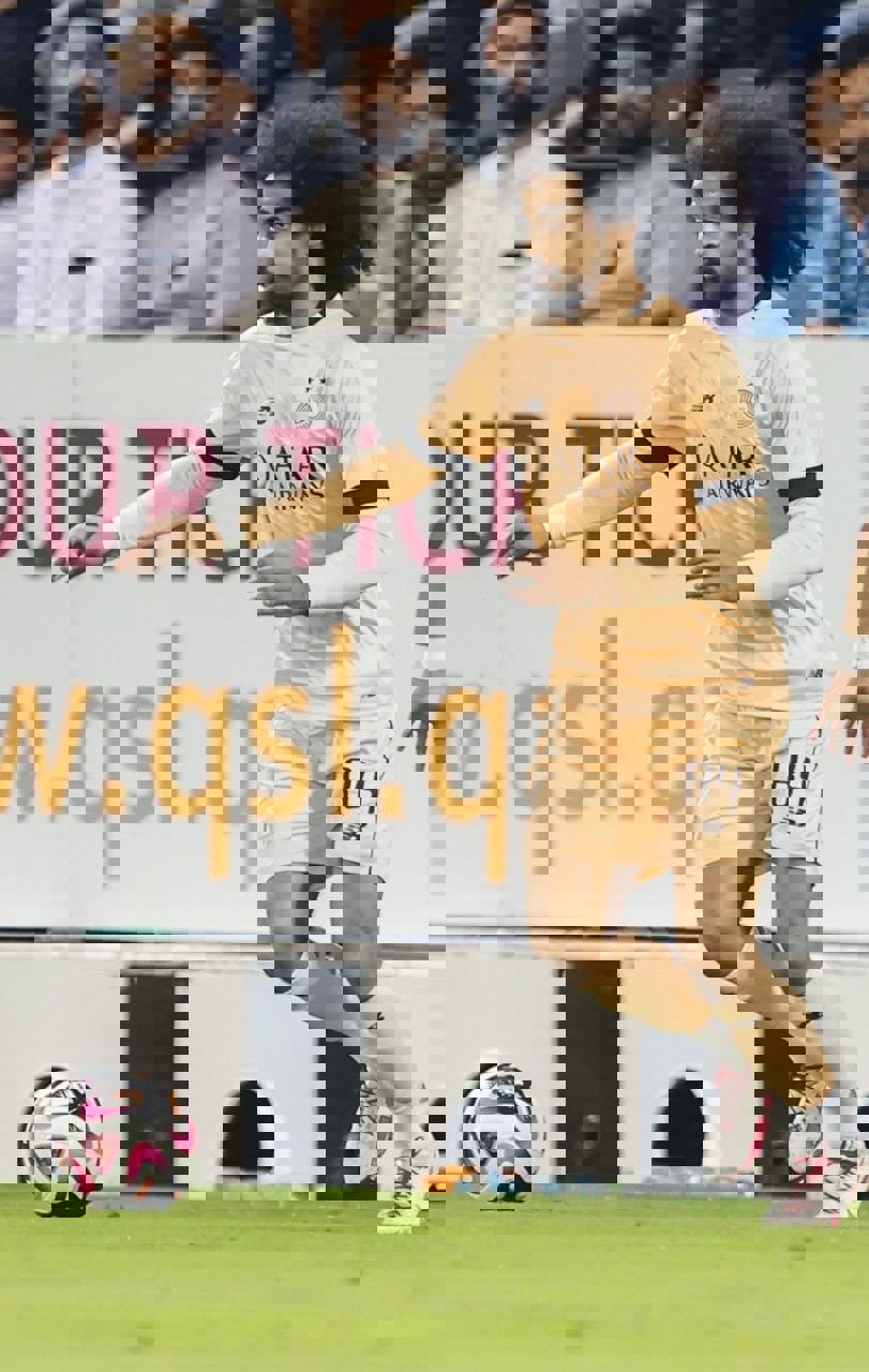 2096633