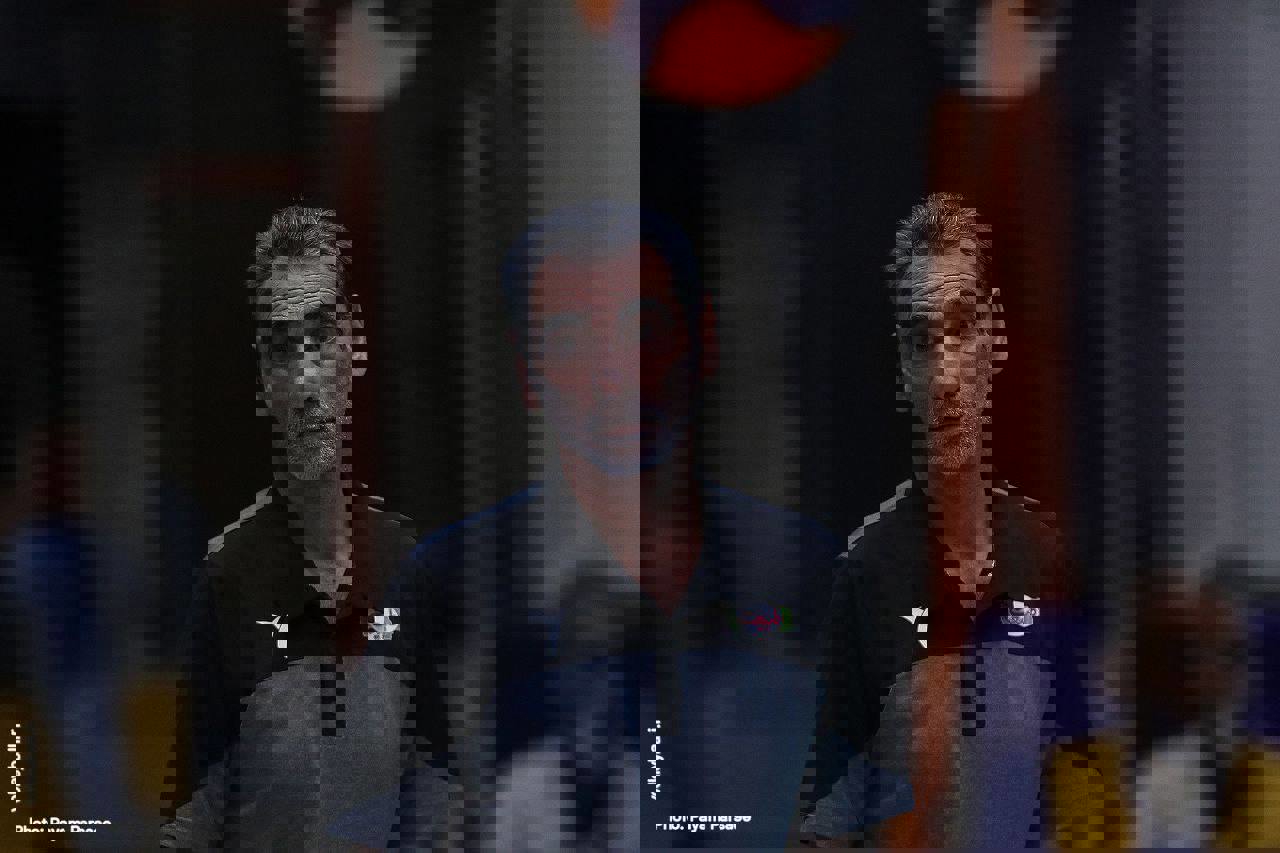 2096402
