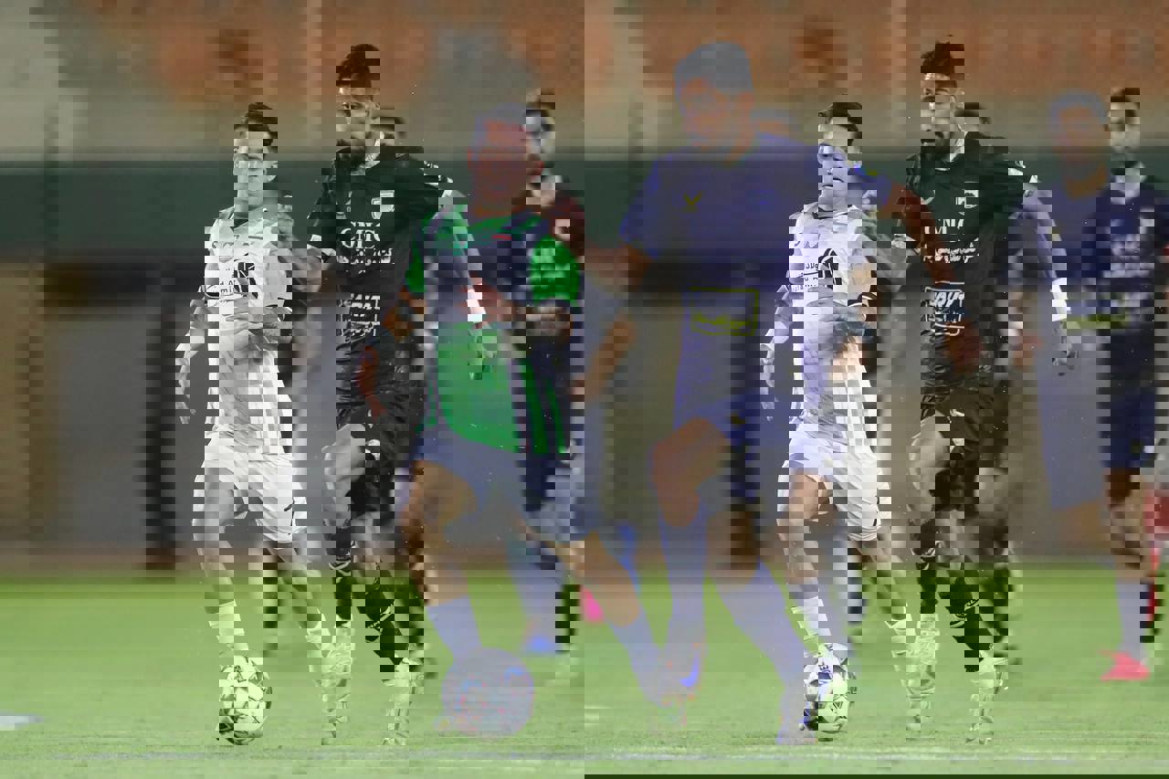 2096493
