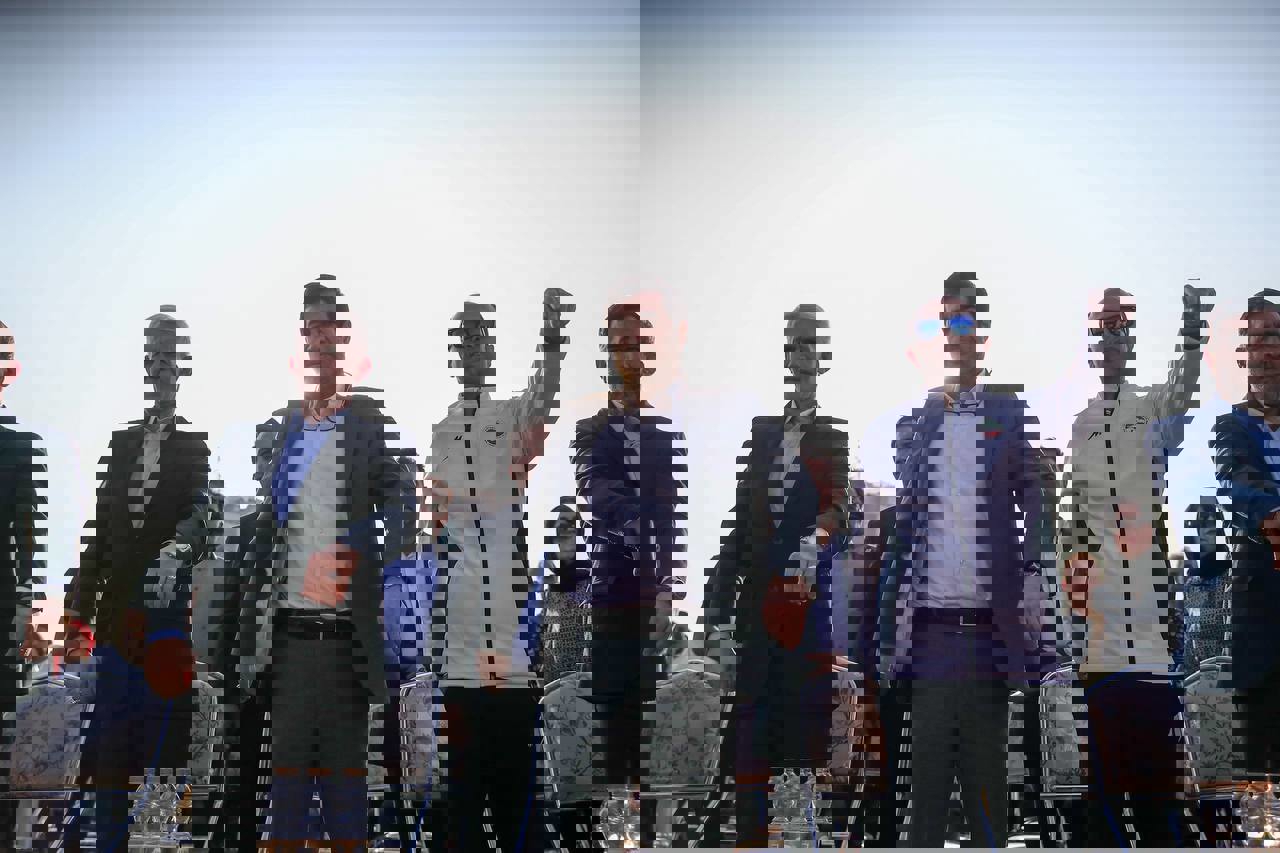 2096451