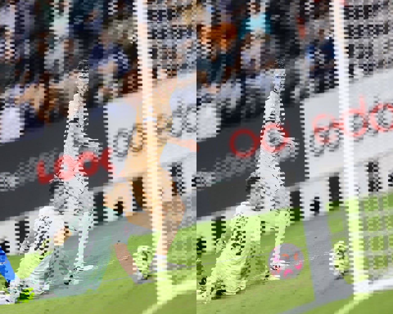 2096621