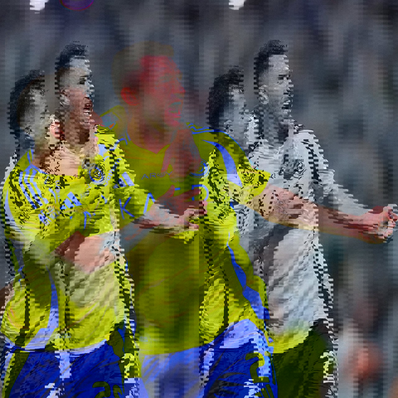 2096659