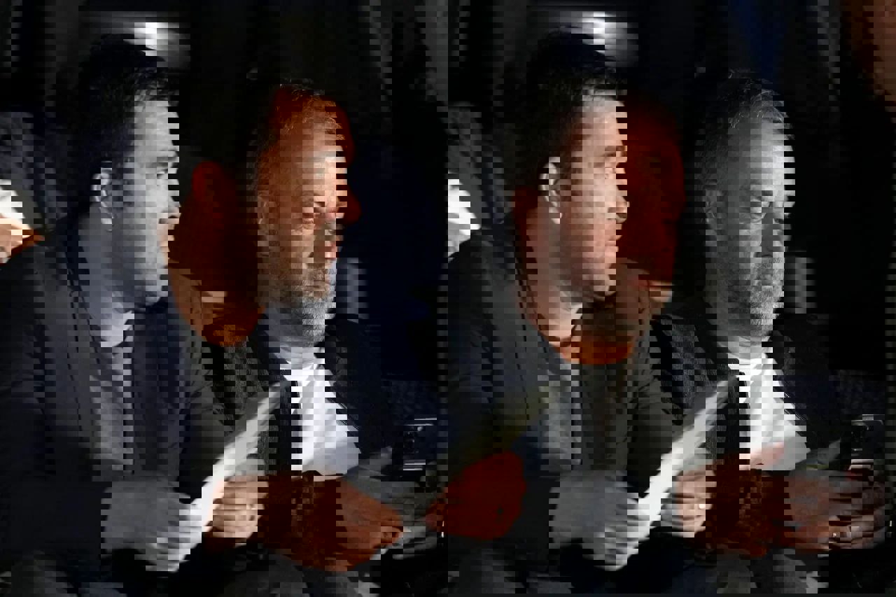 2096934
