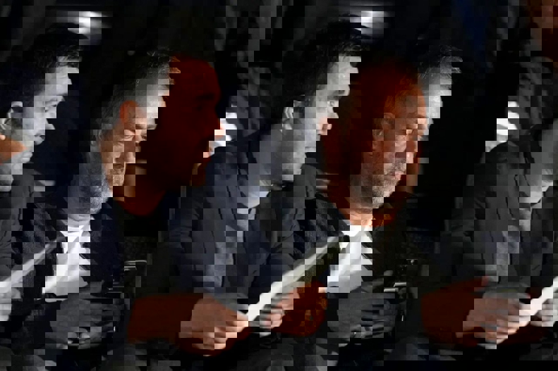2096934