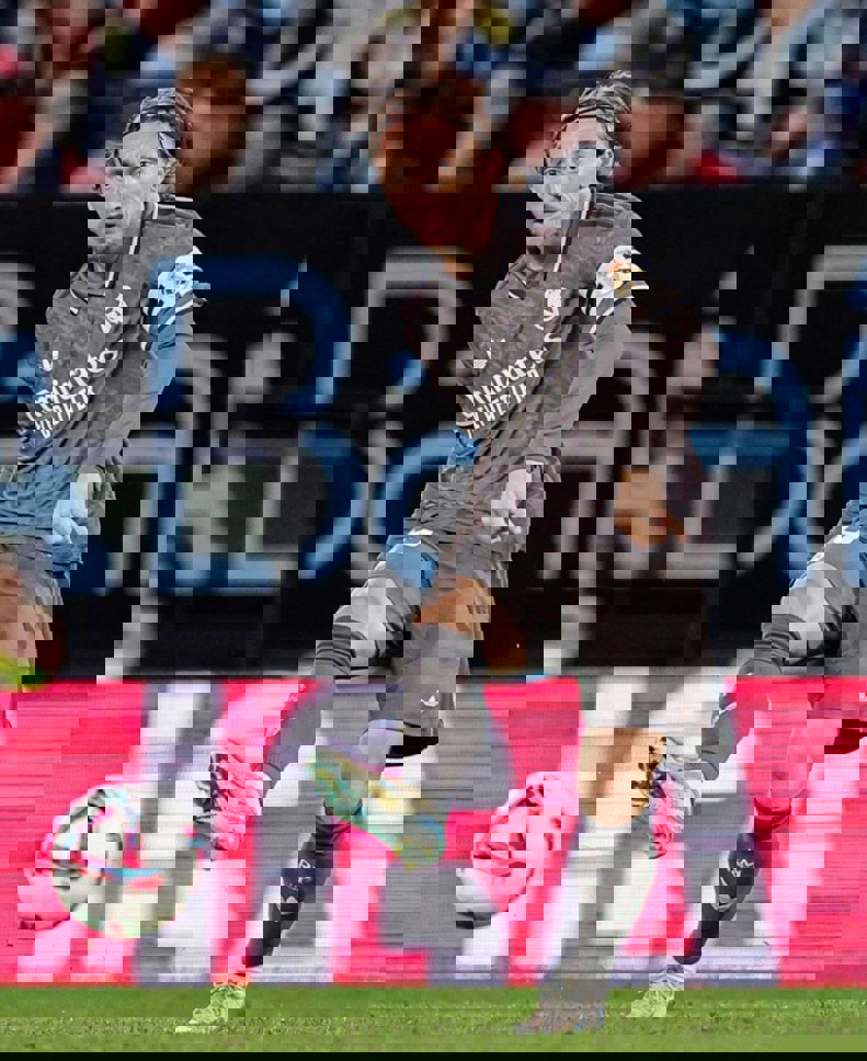 2097099