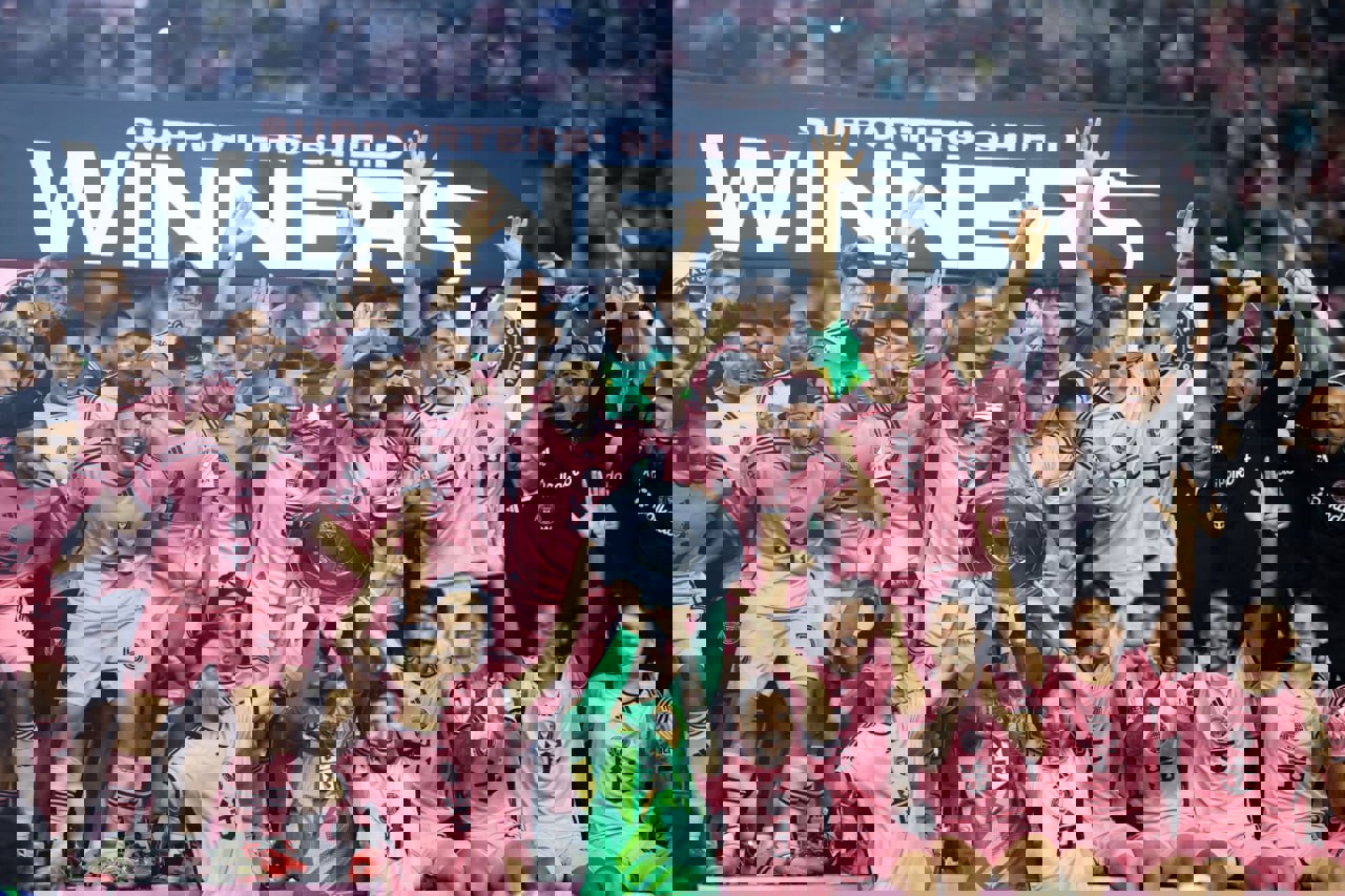 2097261