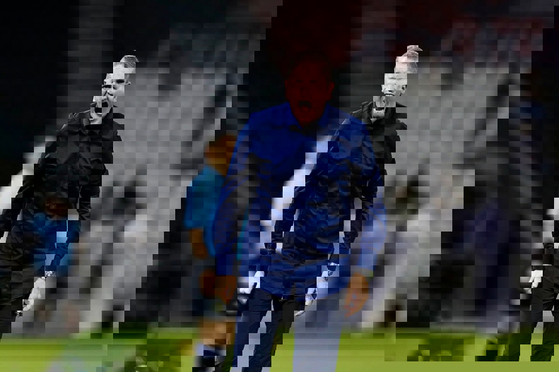 2098059