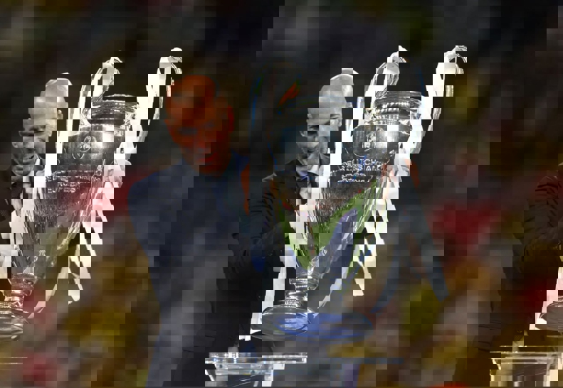 2097673