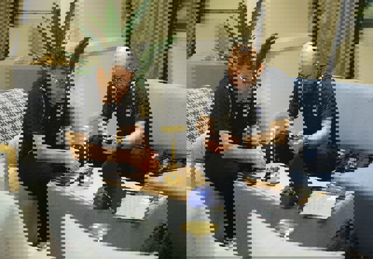 2097662