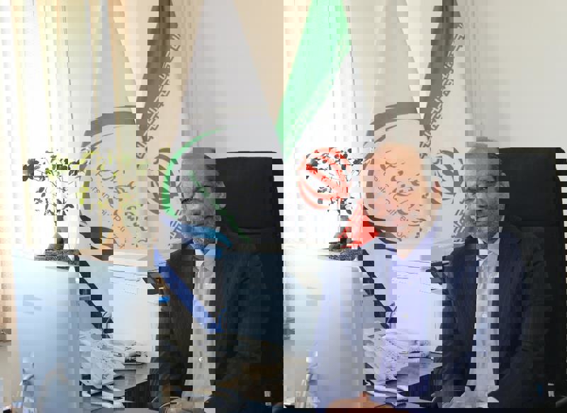 2097772