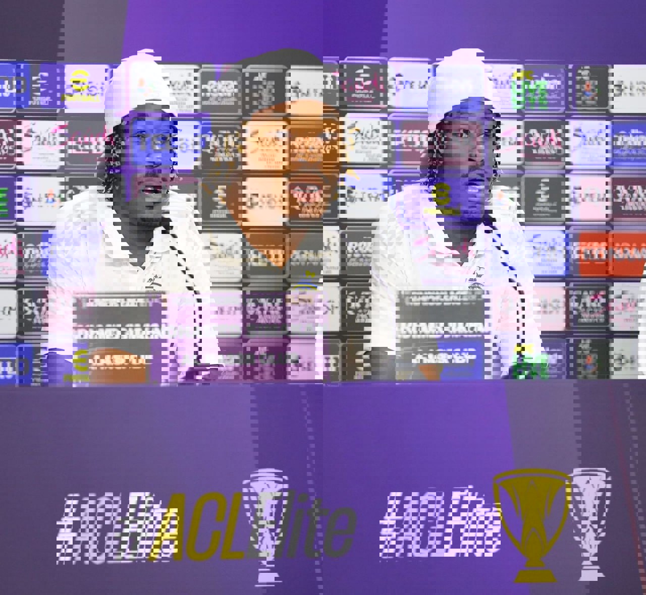 2097897