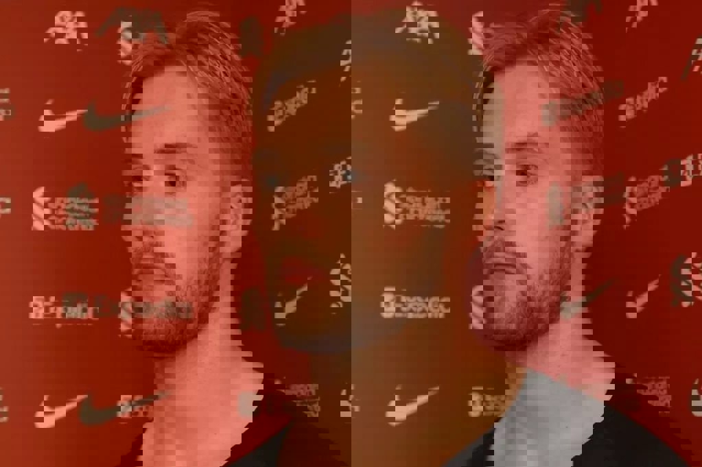 2097843