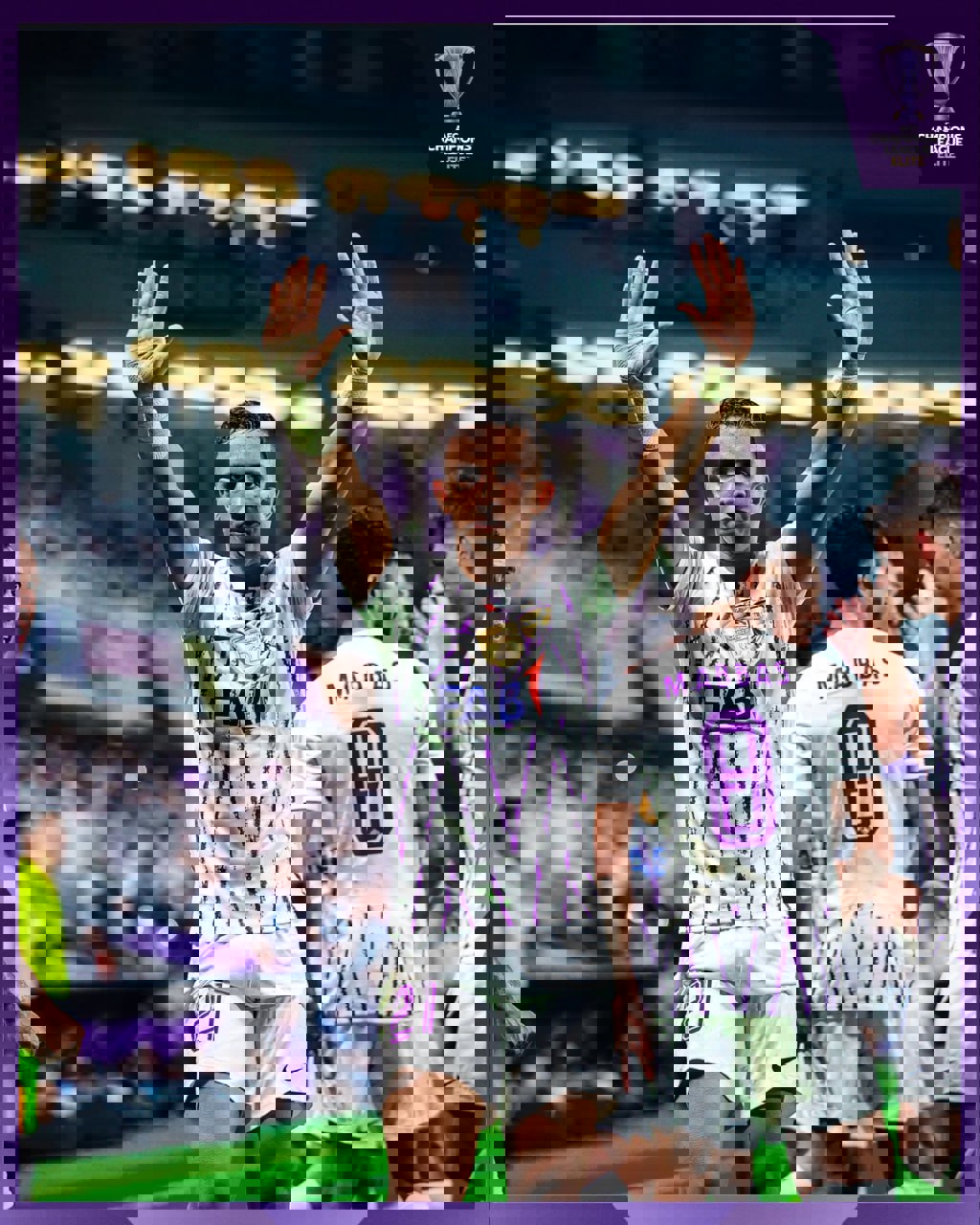 2097969
