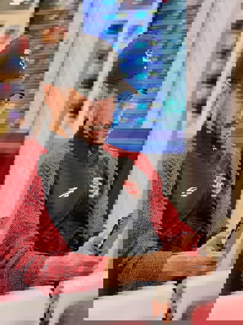 2098092