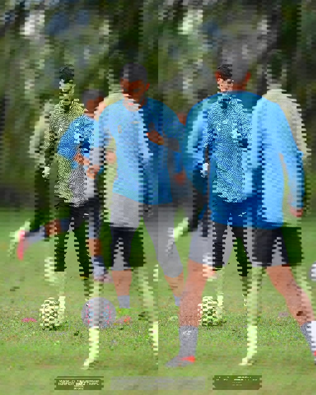 2098098