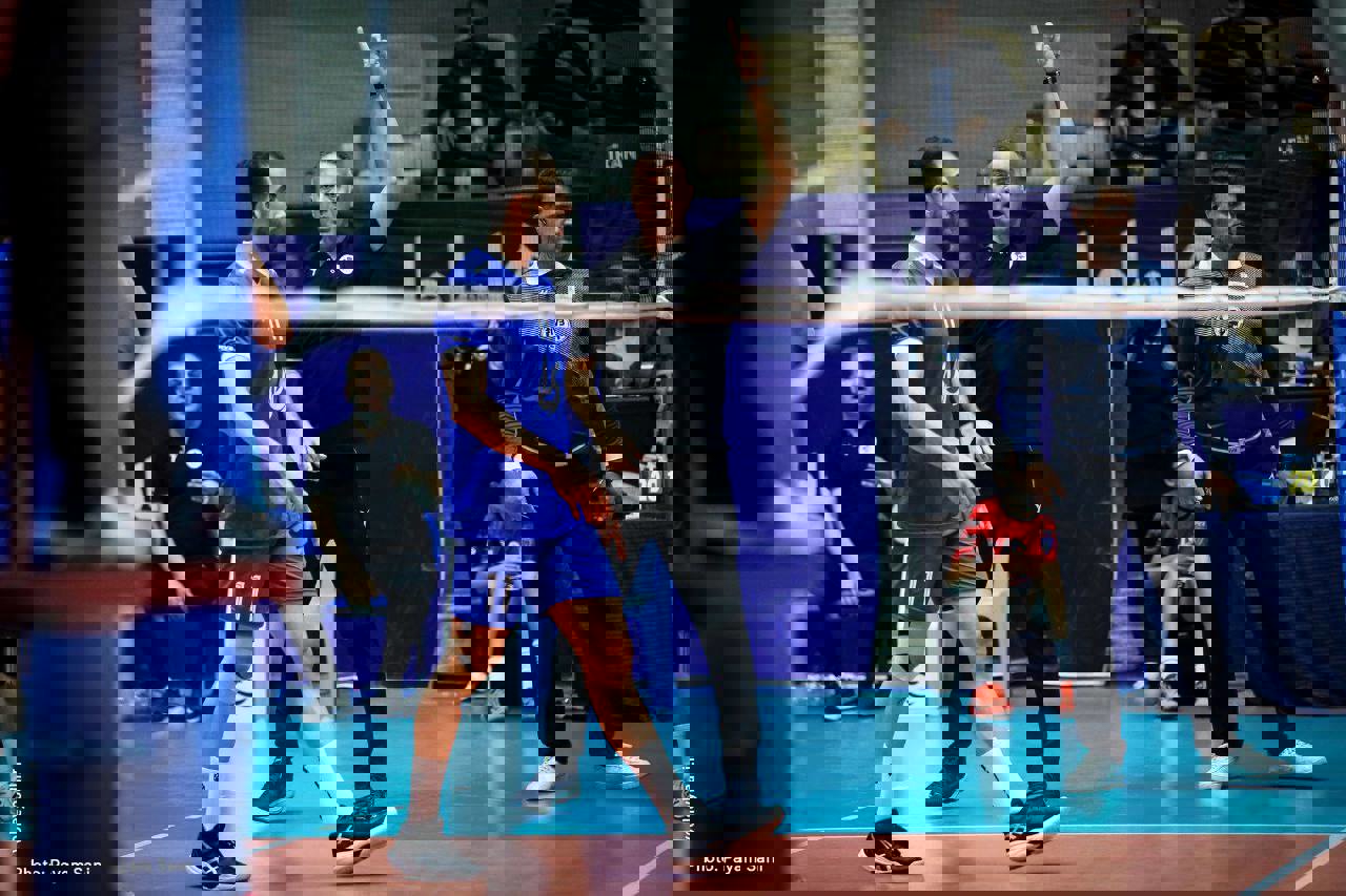 2098196