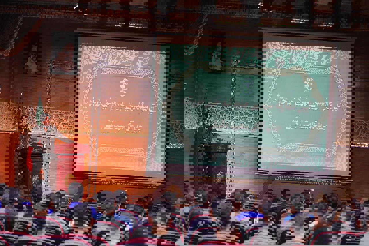2098385