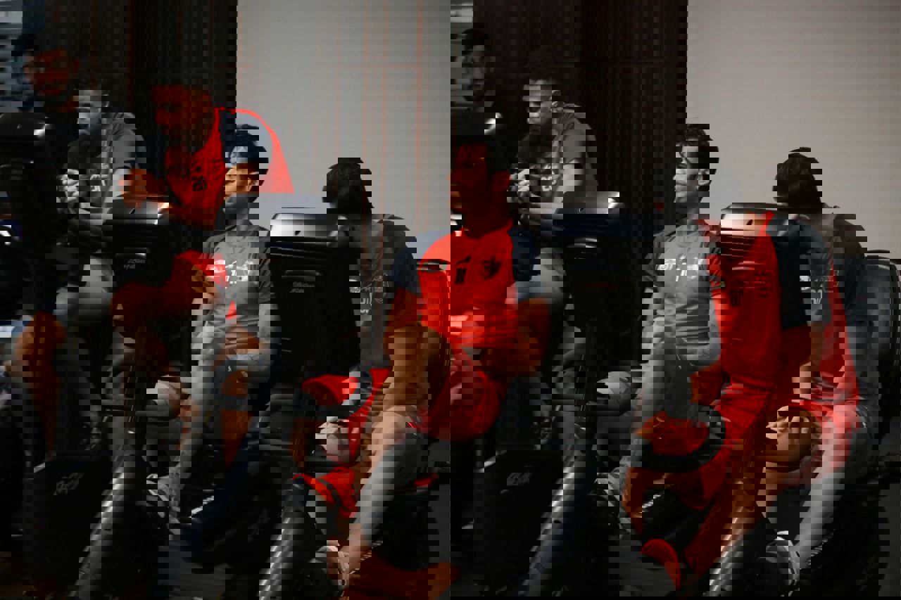 2098294