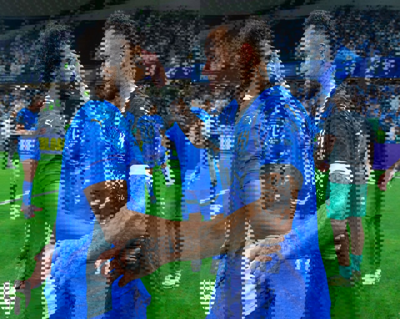 2098347