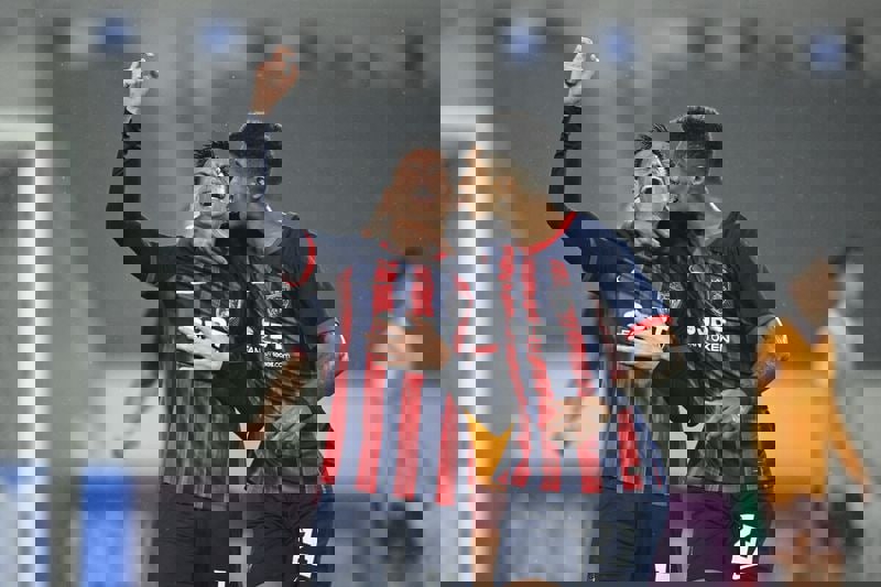 2098713