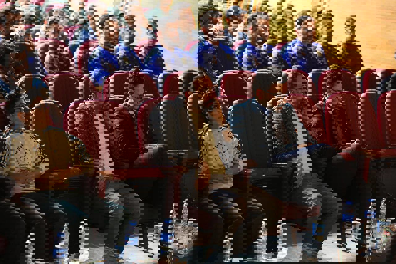 2098387