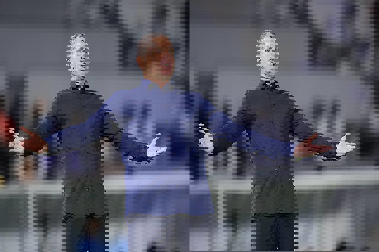 2098306