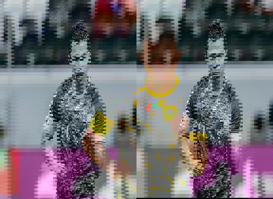 2098886