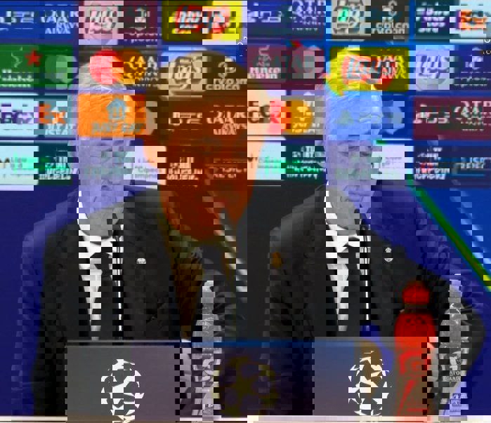 2099018