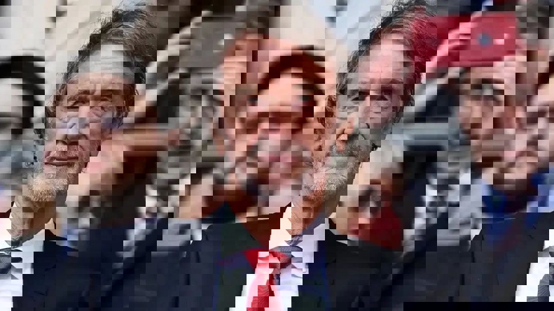 2099273