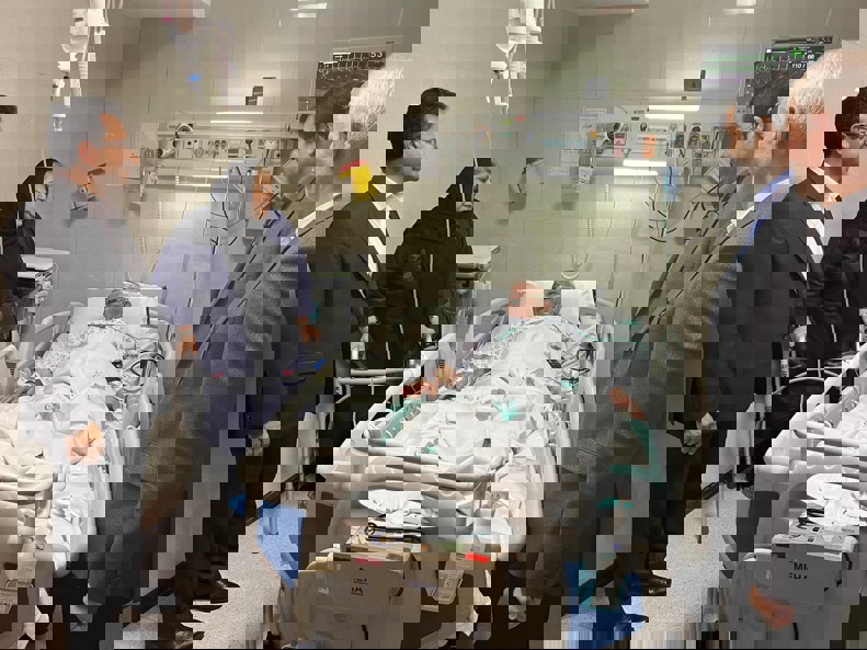 2099697
