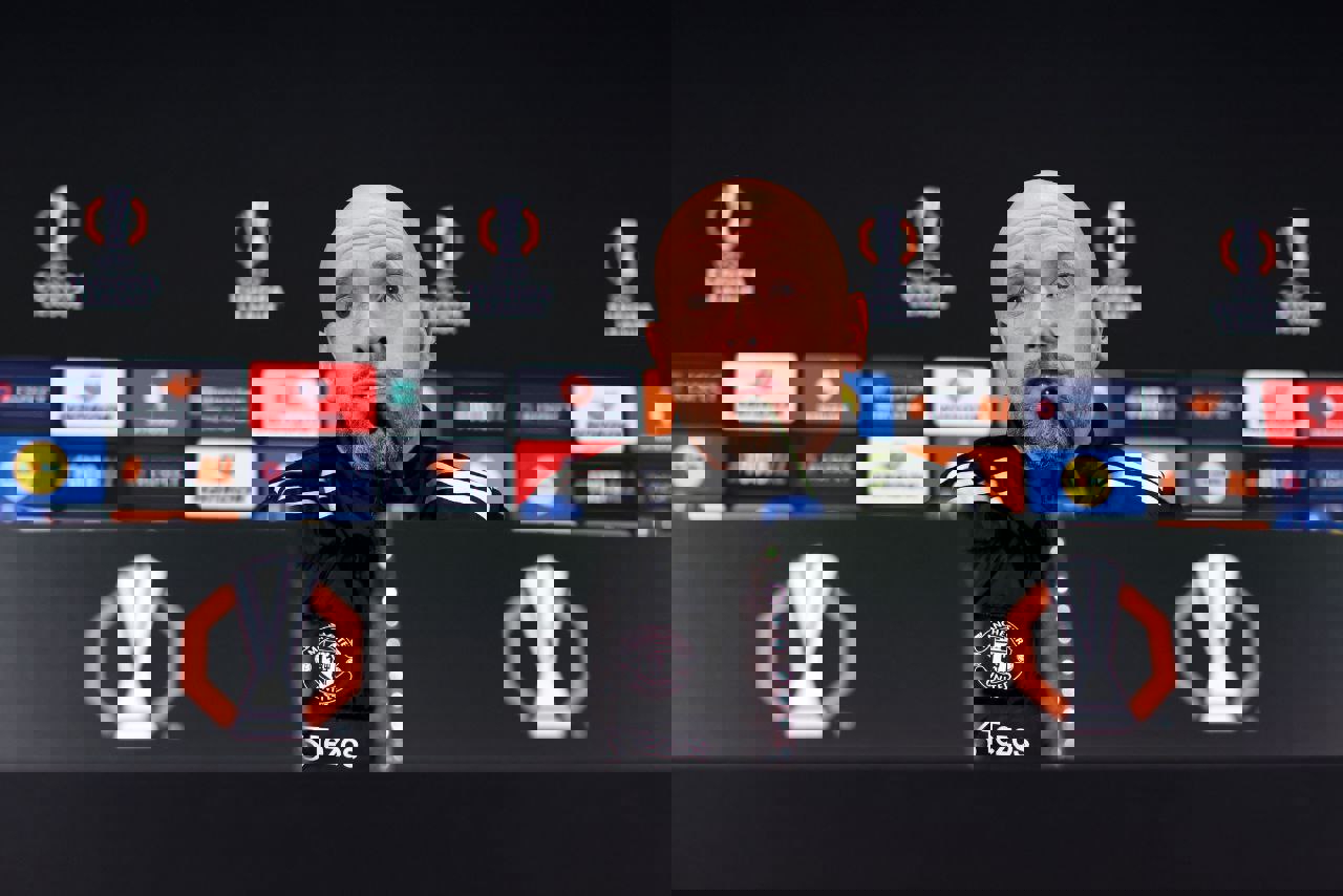2099798