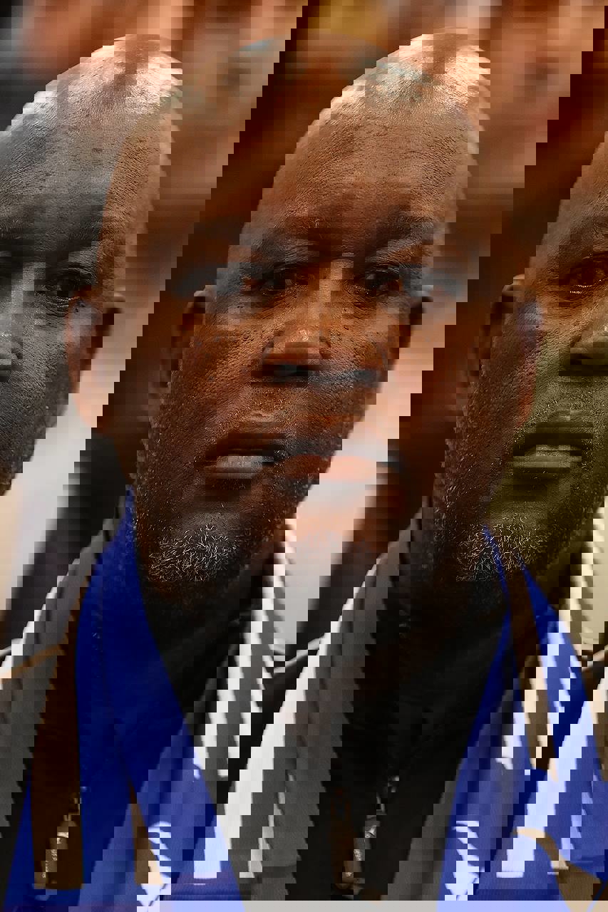 2099817