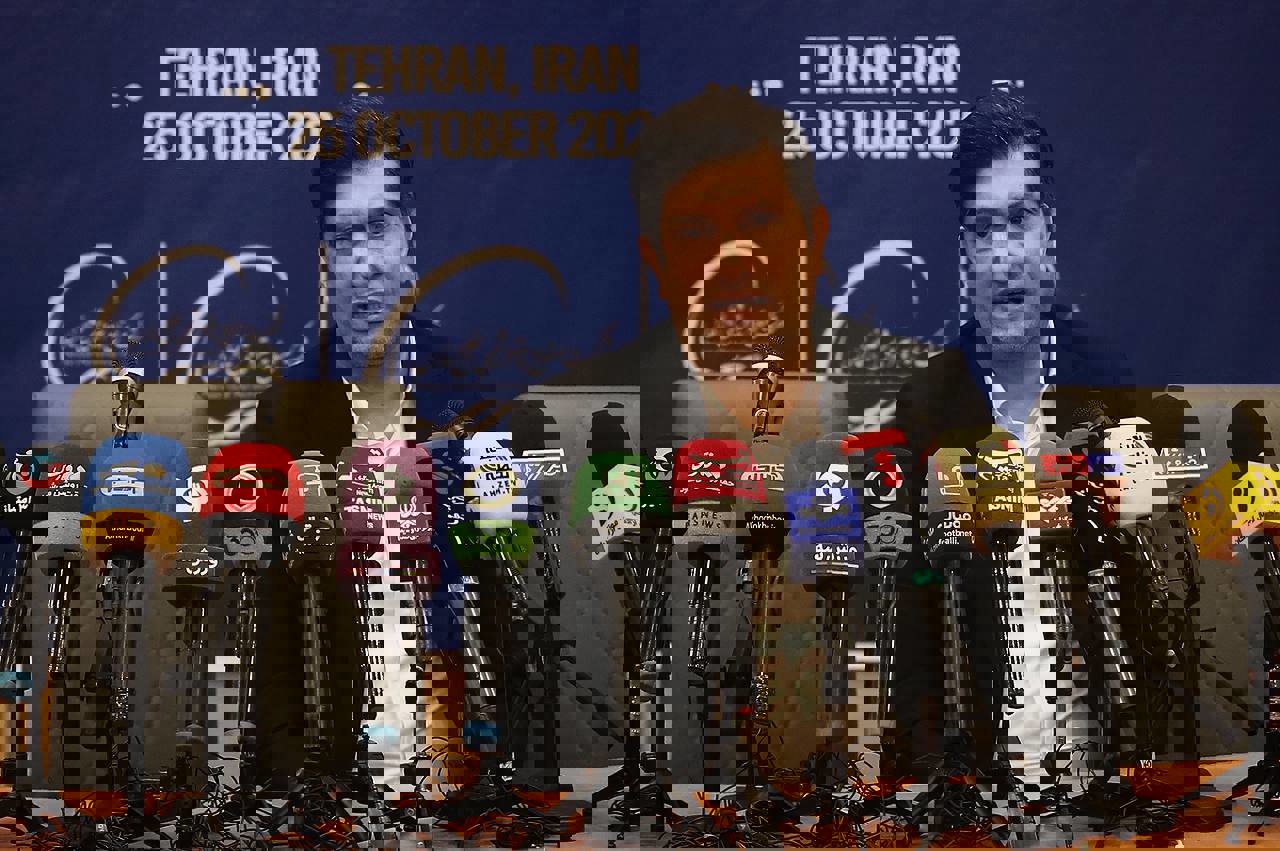 2099837
