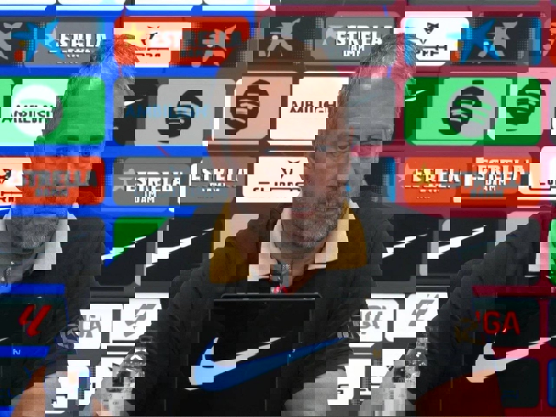 2099906