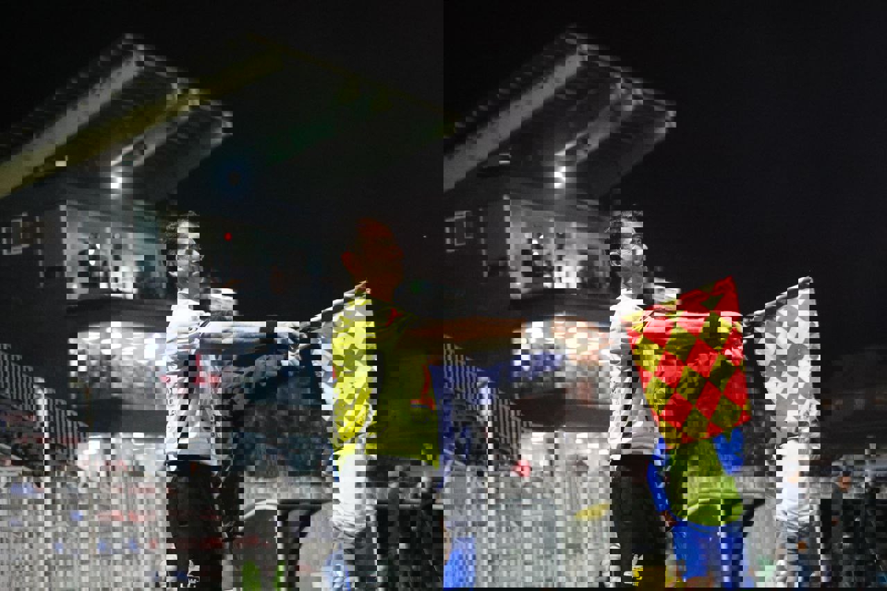 2100046