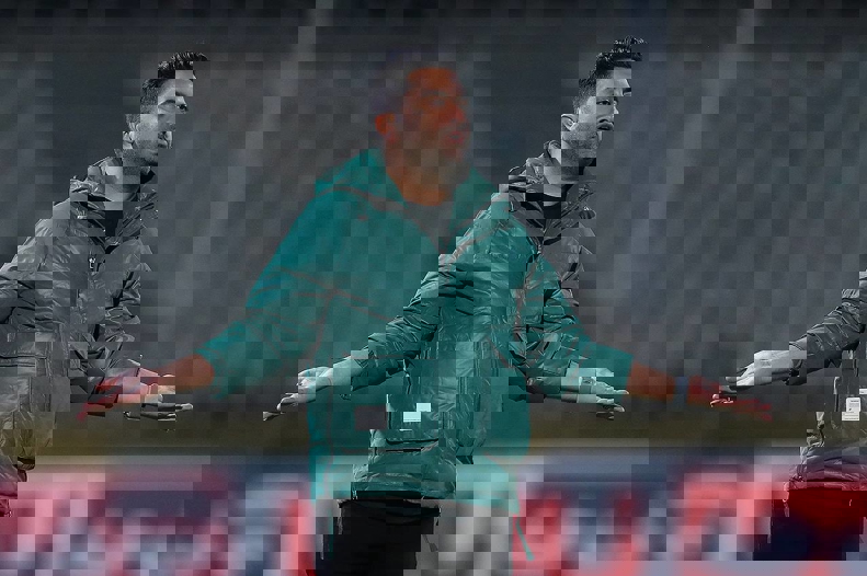 2100153