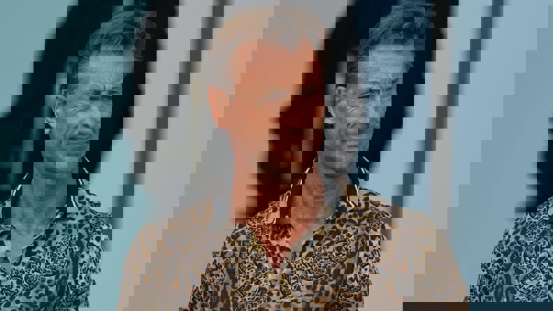 2100013