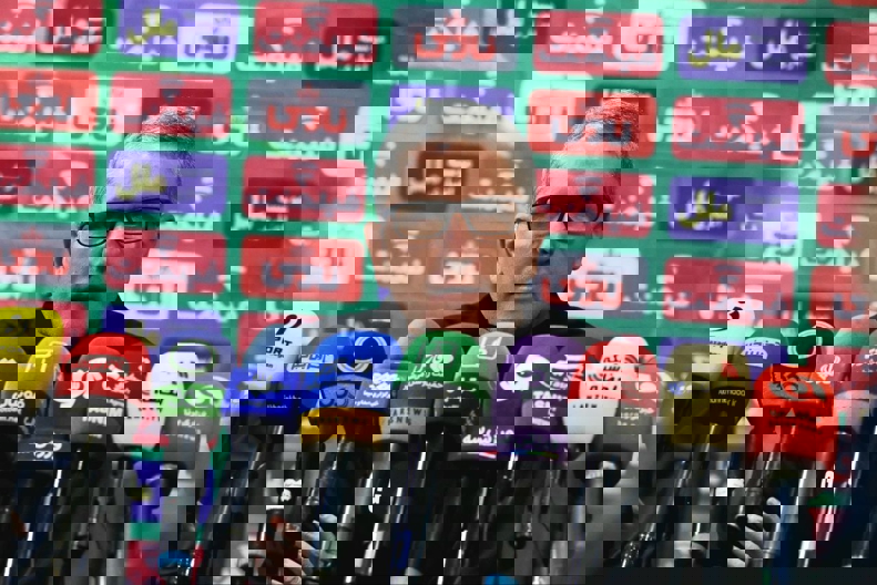 2100312