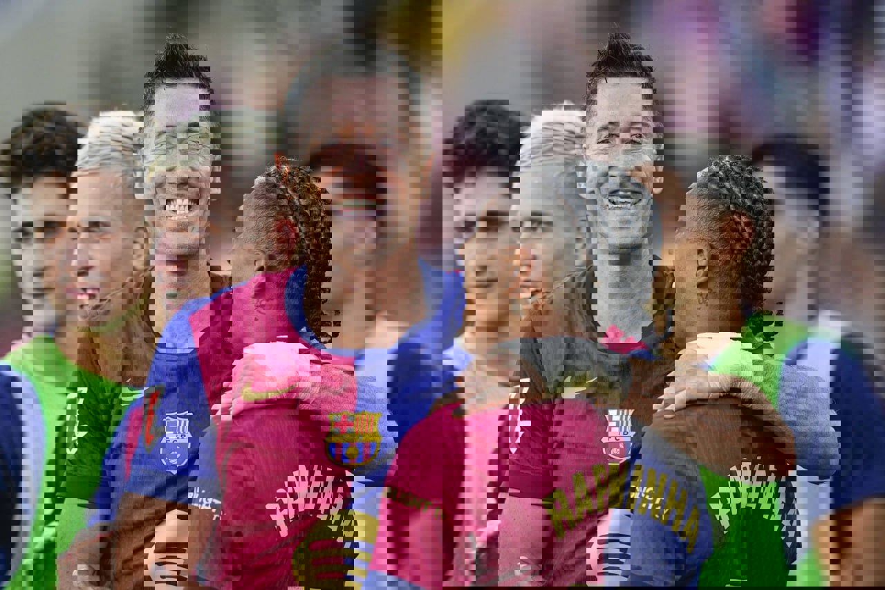 2100374