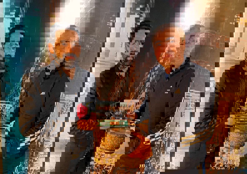 2100416