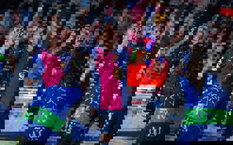 2100401
